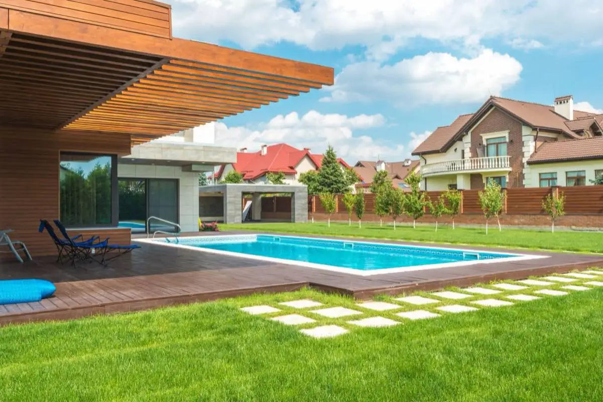 Pool Resurfacing & Replastering in Hialeah, FL